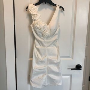 XSCAPE by Joanna Chen White Cocktail dress